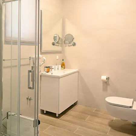 Nevena D040 U Sklopu Apart-hotela Vucko Apartament *